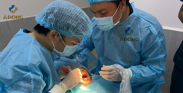 Trồng răng Implant - Nha khoa Á Đông